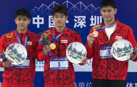 ?都很棒！潘展乐、费立纬、孙杨的决赛成绩均达世锦赛A标
