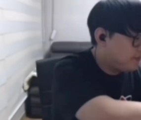 imp：第三把就看出来了WE比滔博厉害 JKL有点菜 卢锡安很难打女警