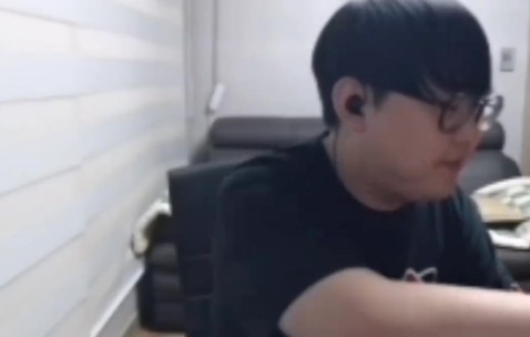 imp：第三把就看出来了WE比滔博厉害 JKL有点菜 卢锡安很难打女警