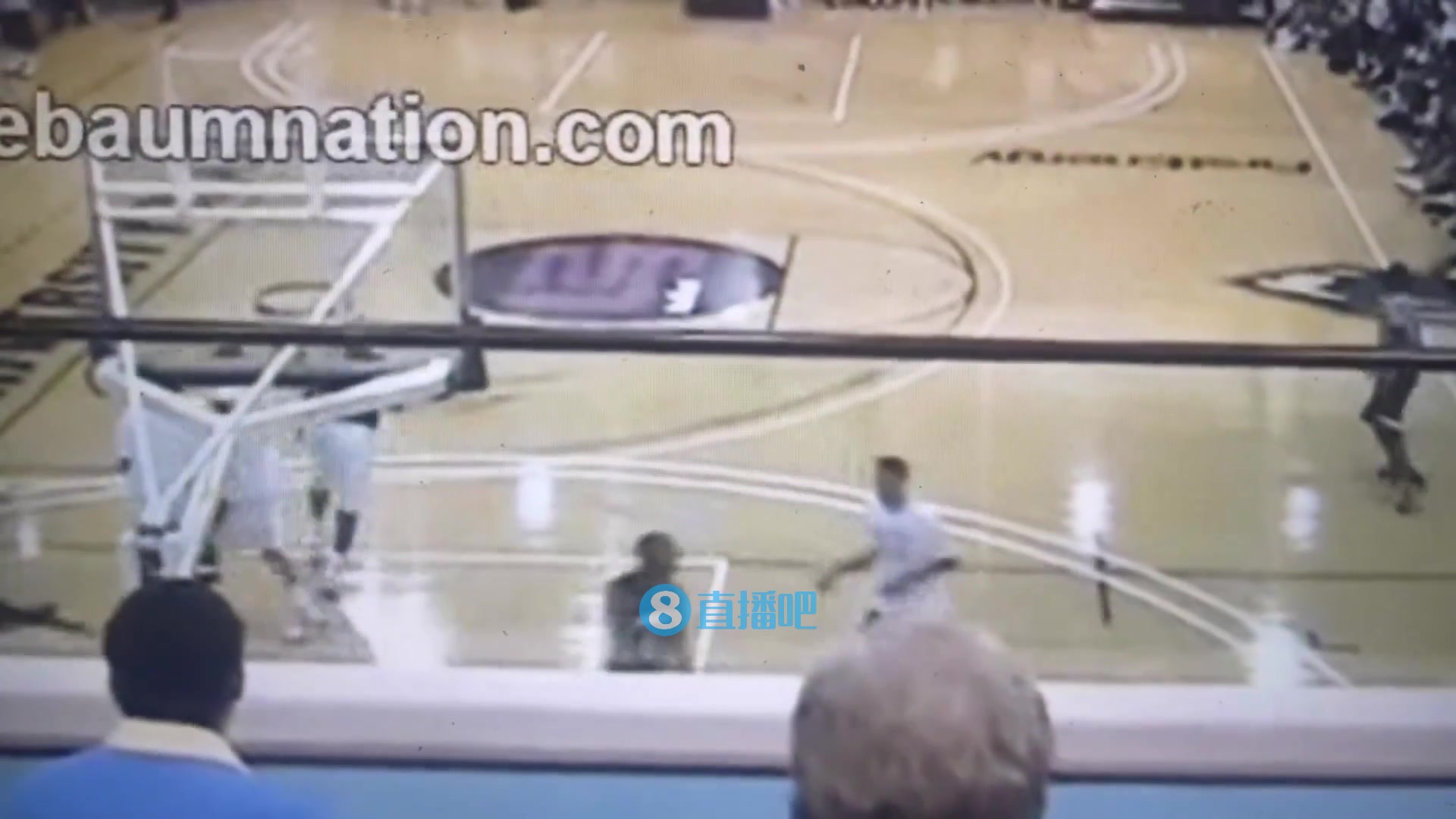 ?美媒曝光“扣篮门”录像带：耐克为保护詹姆斯的形象没收了它